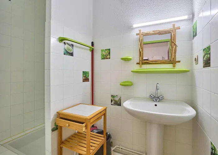 Lumineux Pour 2 Personnes Avec Balcon Et Parking A - Fr-1-841-8 Apartment Barbotan-les-Thermes